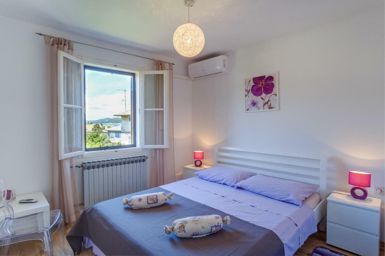 Vila Bugevilija Mali Lošinj Exterior foto