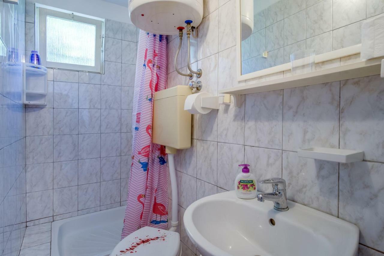 Vila Bugevilija Mali Lošinj Exterior foto
